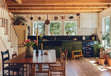 Mountain House US - Hardback