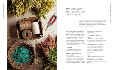 Designing with Dried Flowers US - Hardback