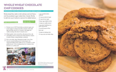 The Official Disney Parks Desserts Cookbook US - Hardback
