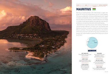 The Traveler's Atlas of the World US - Hardback