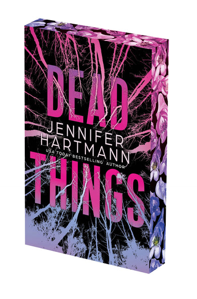 Dead Things: Deluxe Limited Edition interior 1 (ISBN 9781496764423)