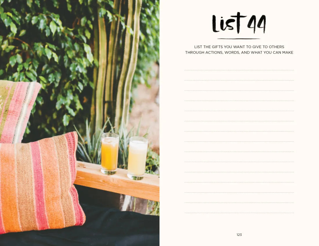 52 Lists for Happiness Floral Pattern US - Diary or journal