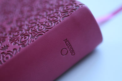 Biblia Reina Valera letra súper gigante, símil piel fucsia / Spanish Bible Reina Valera Super Giant Print, Fuchsia Leathersoft interior 3 (ISBN 9781644736258)