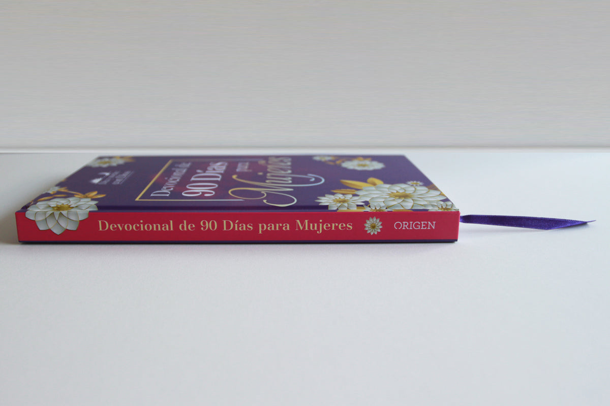 Día y noche con Dios: Devocional de 90 días para mujeres / Morning and Evening with God: A 90 Day Devotional for Women interior 1 (ISBN 9781644738122)