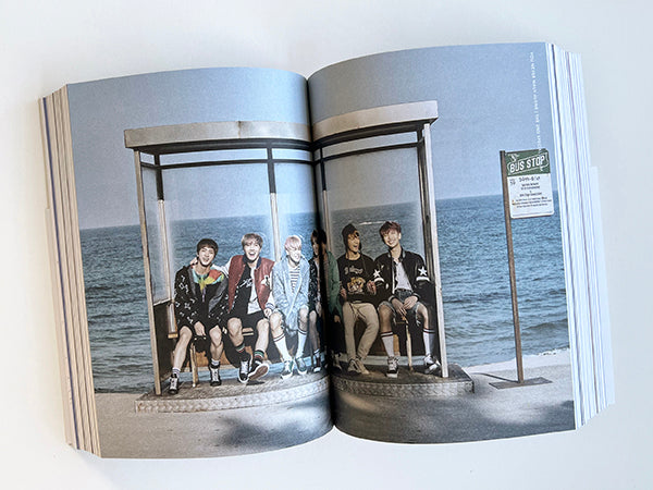 Beyond the Story (Crónica de 10 años de BTS) / Beyond the Story: 10-Year Record of BTS interior 3 (ISBN 9781644739556)