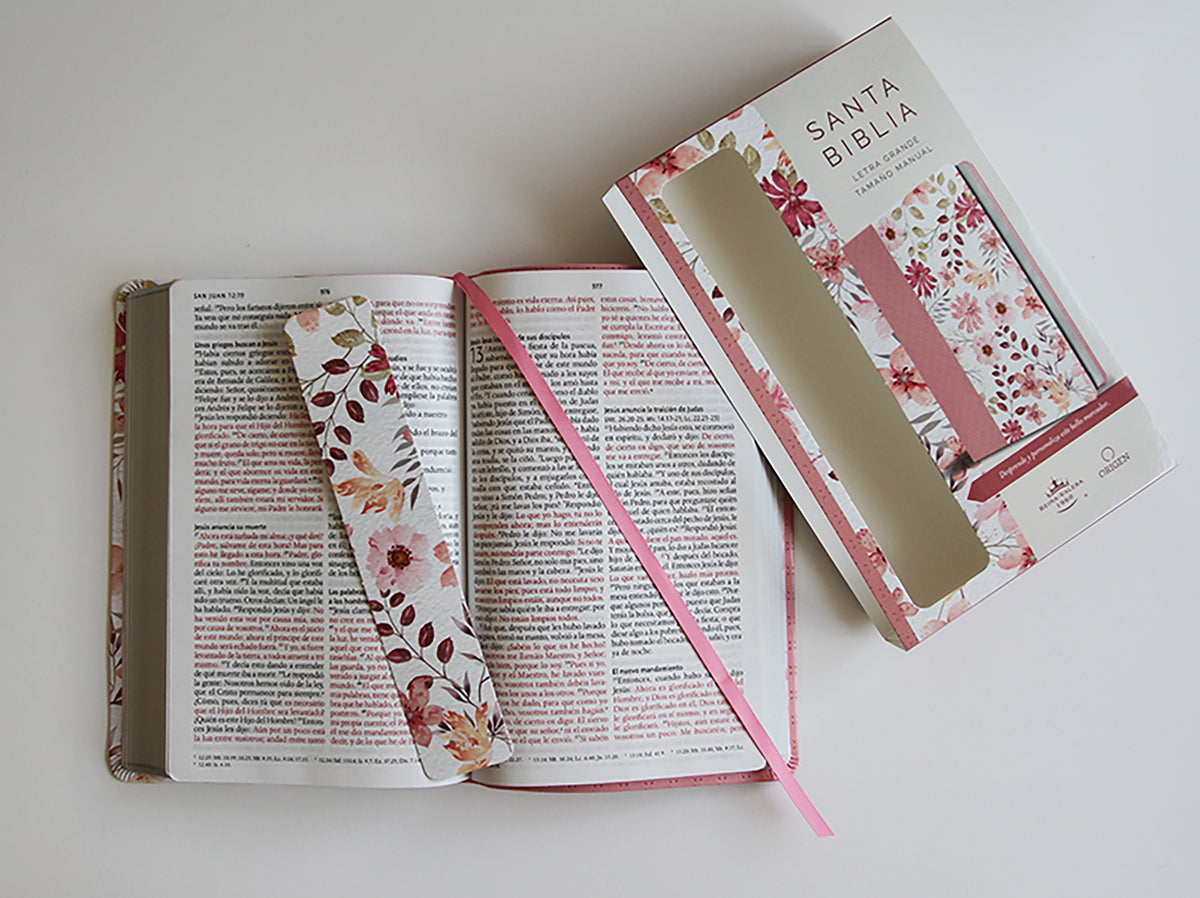 Biblia Reina Valera 1960 letra grande. Piel rosada con flores, tamaño manual / Spanish Bible RVR 1960 Large Print. Imitation Pink Leather With Flowers interior 1 (ISBN 9781644739679)