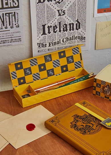 Harry Potter: Hufflepuff Magnetic Pencil Box inside page 2