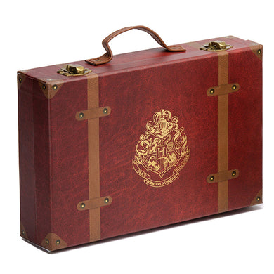 Harry Potter: Platform 9-3/4 Travel Set inside page 1