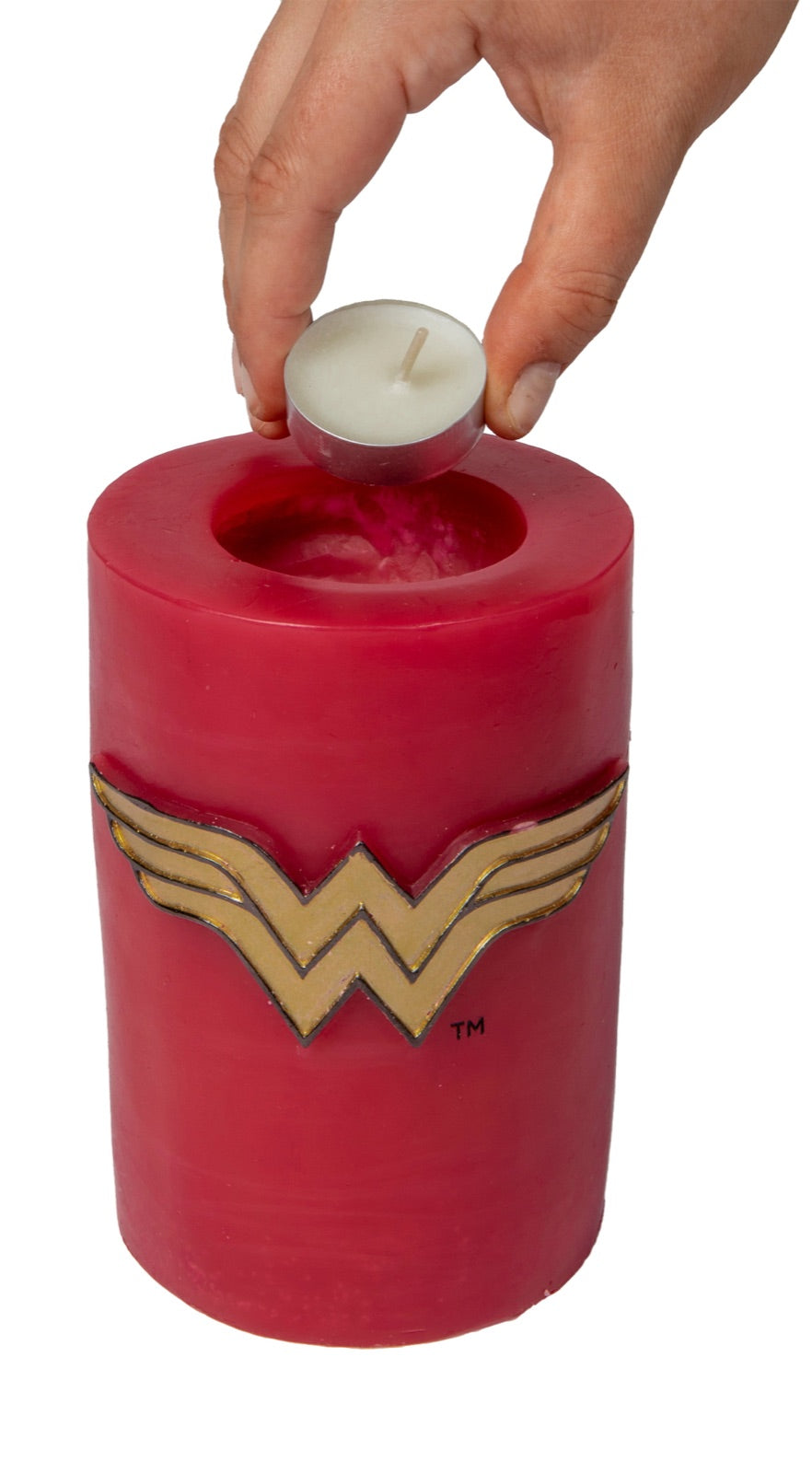 DC Comics: Wonder Woman Sculpted Insignia Candle inside page 3
