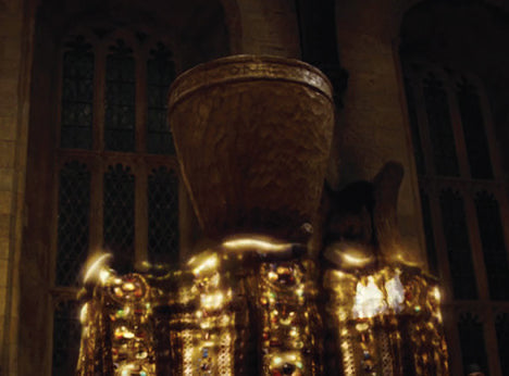 Harry Potter and the Goblet of Fire Enchanted Postcard Book inside page 3