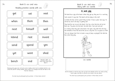 Phonic Books Moon Dogs Set 3 Vowel Spellings Activities US - Paperback / softback