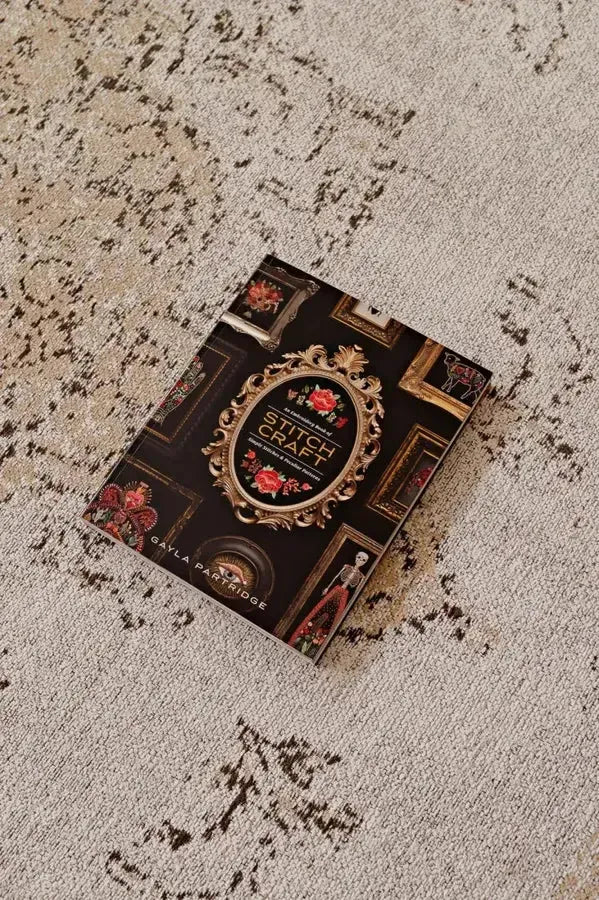 Stitchcraft US - Paperback / softback