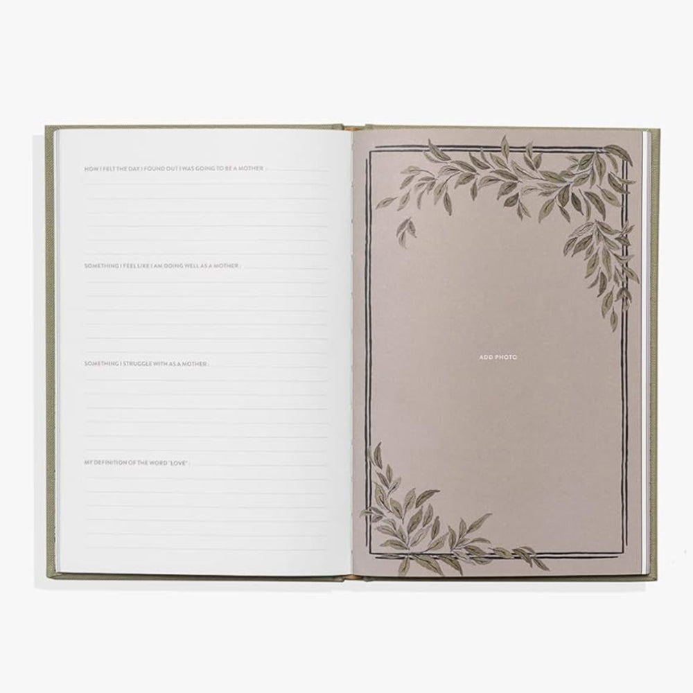 Mom's Story US - Hardback