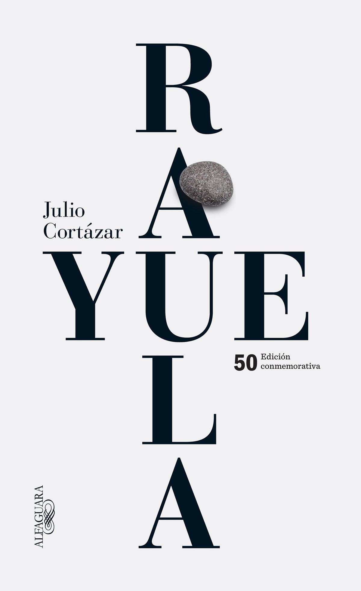 Rayuela (Edición conmemorativa 50 aniversario) / Hopscotch cover (ISBN 9786071126559)