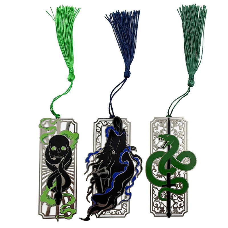 Harry Potter: Dark Arts Deluxe Bookmark Set (Set of 3) inside page 1