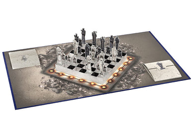 Harry Potter: The Pop-Up Wizard Chess Set inside page 2