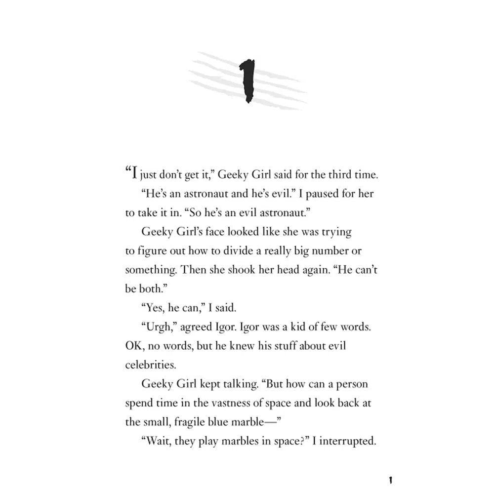 My FANGtastically Evil Vampire Pet #02 Space Cat-astrophe (Hardback) (Mo O'Hara) Macmillan US