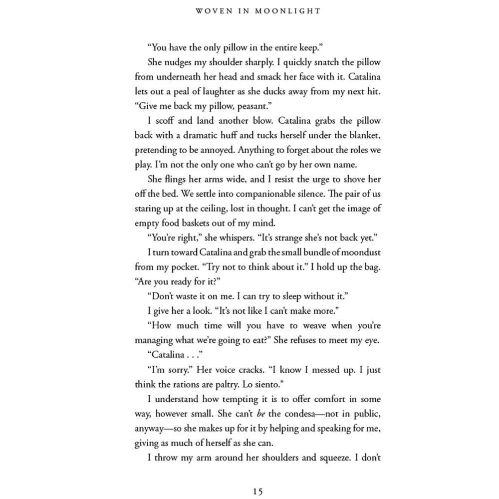 Woven in Moonlight (Hardback) Macmillan US