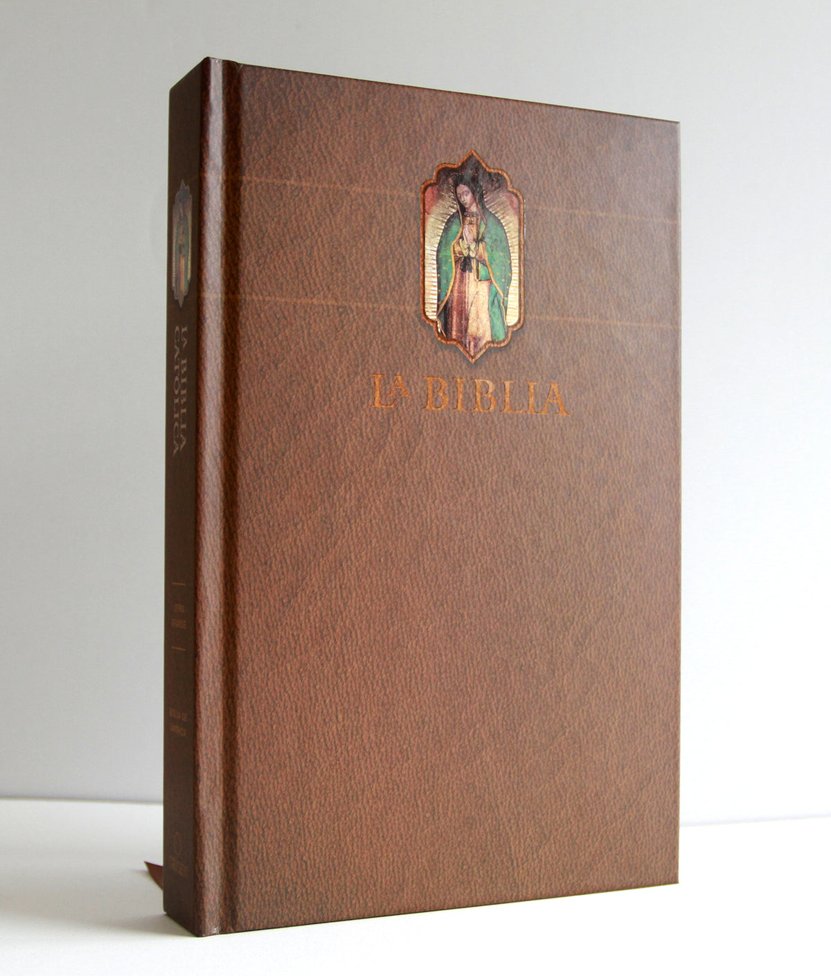 La Biblia Católica: Edición letra grande. HC, marrón con índice, Virgen de Guadalupe en la cubierta / Catholic Bible. HC, Brown, index, with Virgin of Guada interior 7 (ISBN 9798890982179) [onix:15a5540b50c2c9a82d71c689a82627f9]