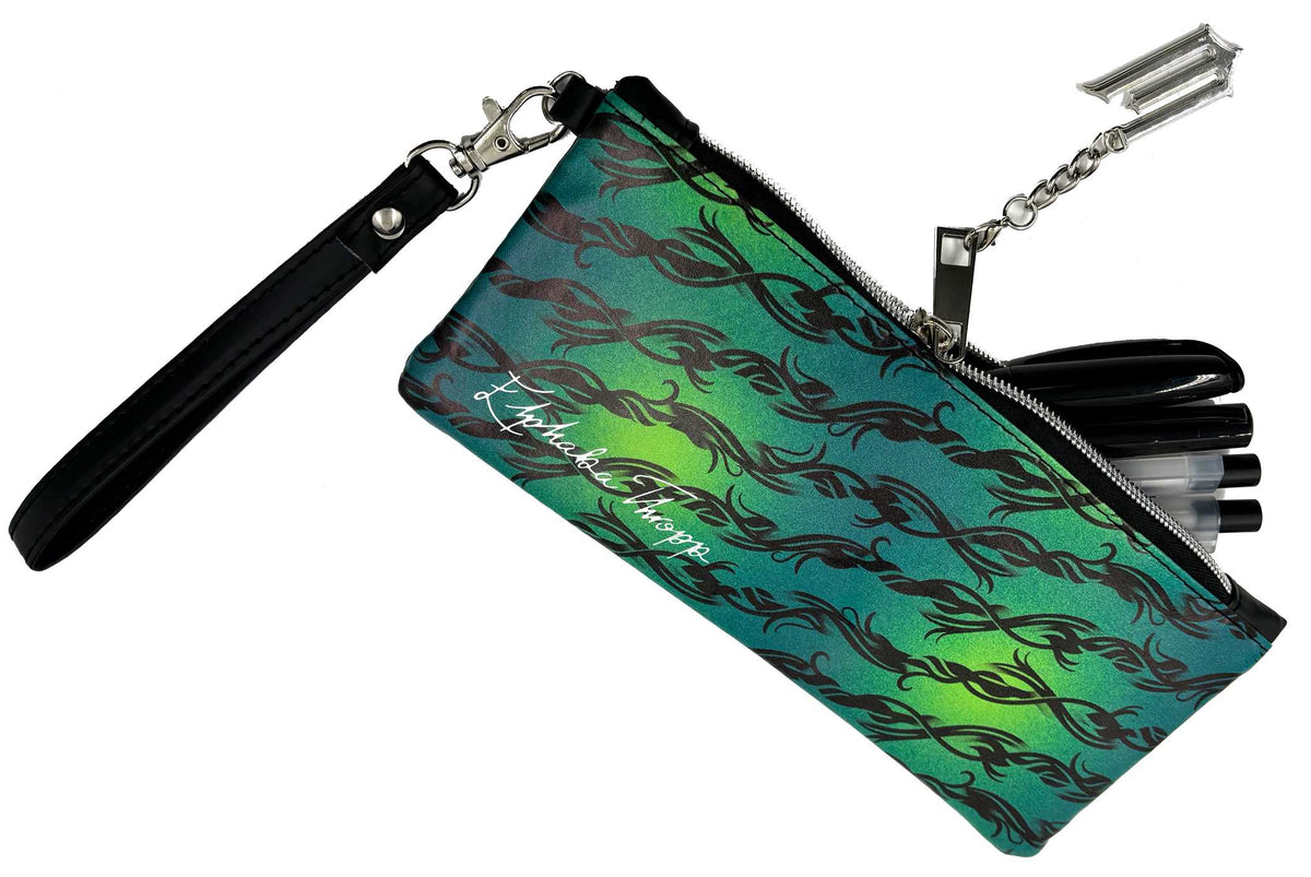 Wicked: Elphaba Thropp Pencil Pouch interior 1 (ISBN 9798886638585) [onix-asset:40d64cf6b22b8bf7c2d1c4644186b01e534cf9a8c4c749307227b21081341521]