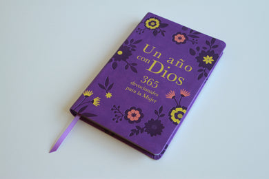 Un año con Dios: 365 devocionales para la mujer / A Year with God. Purple Leathersoft: 365 Devotions for Women interior 5 (ISBN 9798890981691) [onix:a2ced23944ea8ff15ea6223546311cb2]