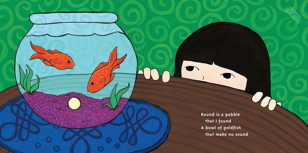 Round is a Mooncake-Children’s / Teenage fiction: General and modern fiction-買書書 BuyBookBook