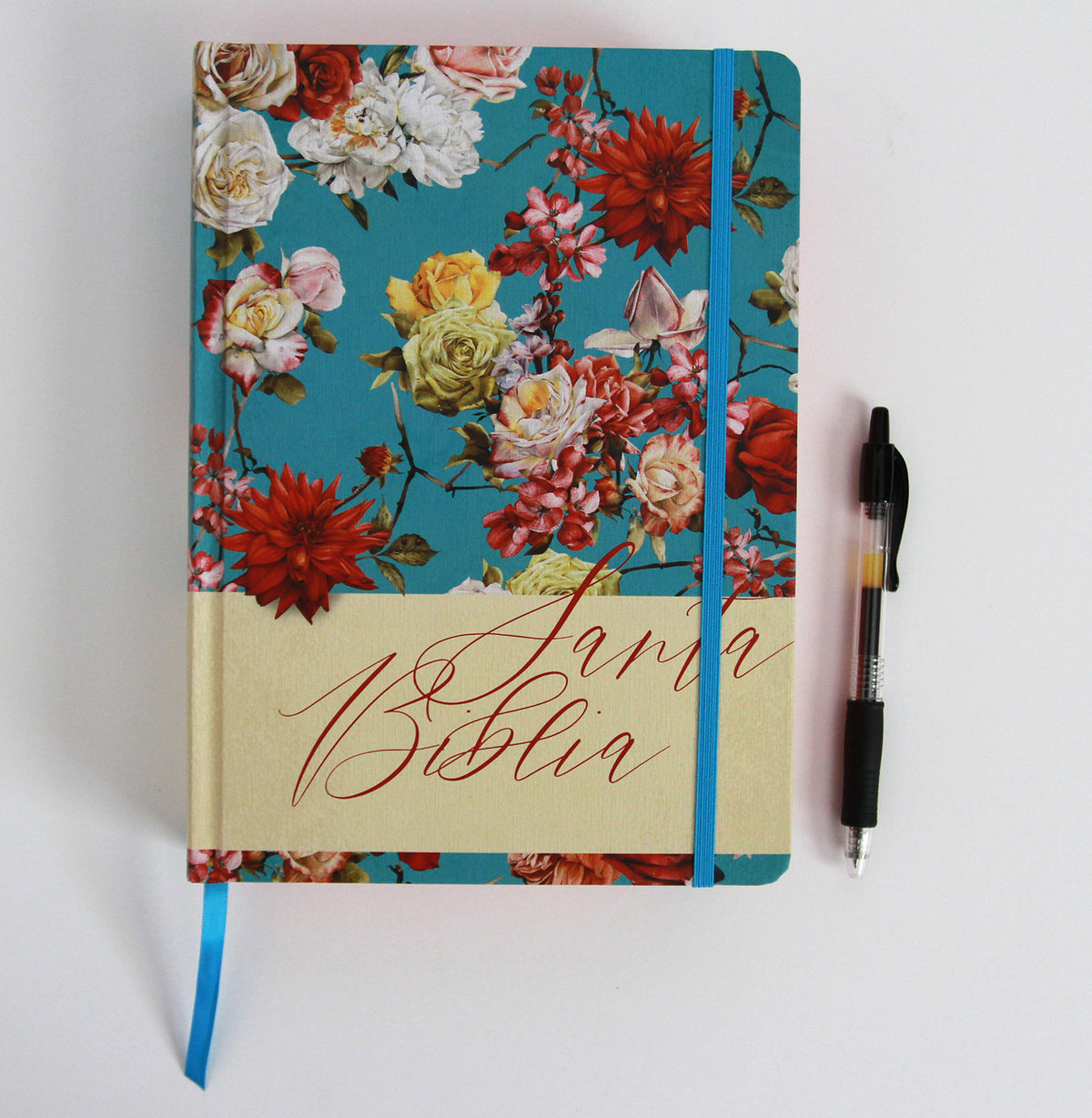 Biblia de Apuntes RVR 1960 Tapa dura, Azul celeste con flores (Edición cantos pintados) / Spanish Journaling Bible RVR 1960 Hardcover Light Blue with Flowers interior 5 (ISBN 9798890982278) [onix:11bfb07ea08b1a1f9c20da11894f7edc]
