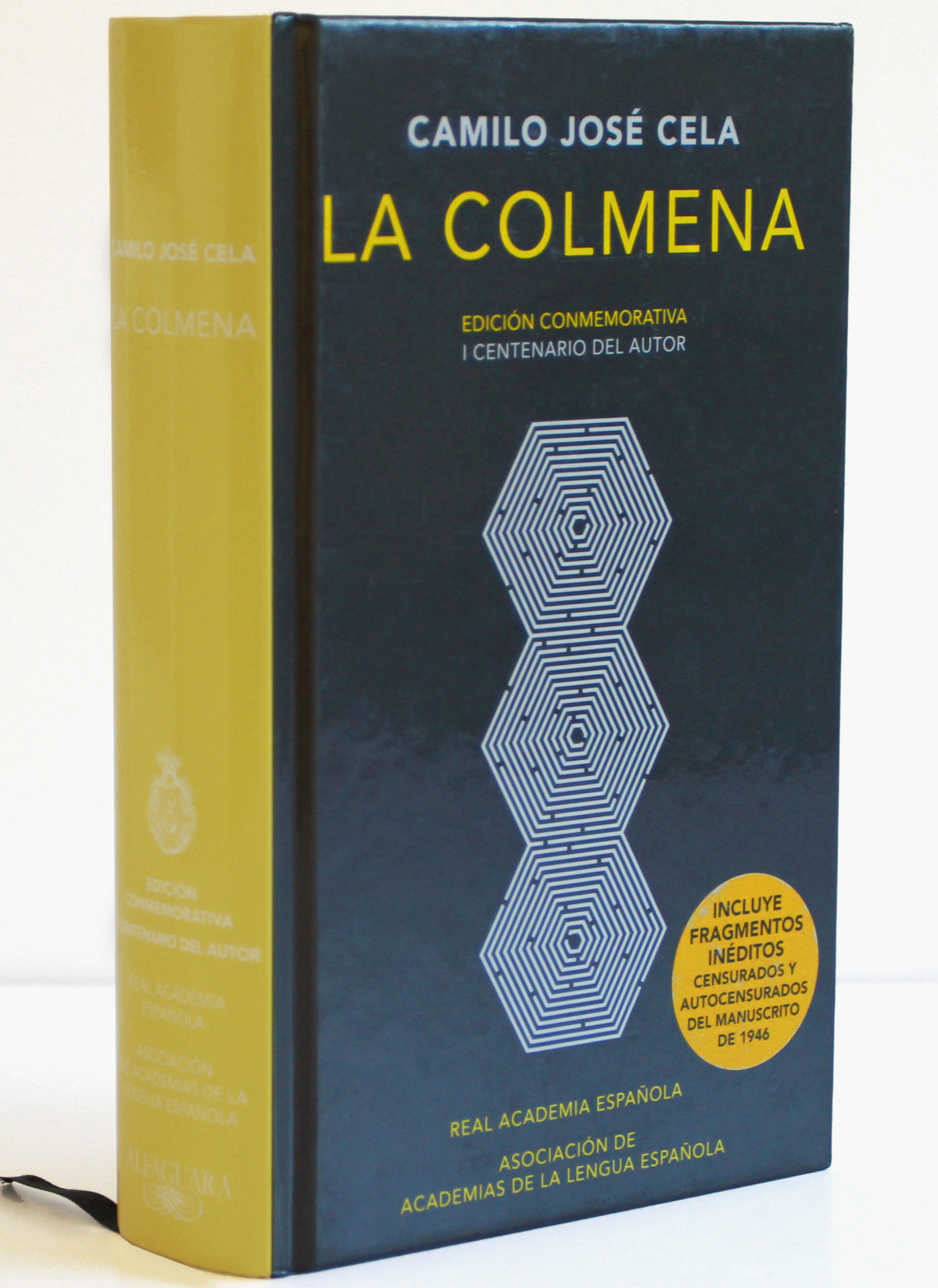 La colmena (Edición conmemorativa de la RAE y la ASALE) / The Hive. Commemorative Edition cover (ISBN 9788420420684) [onix:f8cc66a5583bbb1c67ffe80f0caef7e2]
