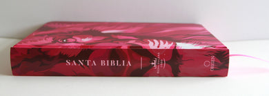 Biblia RVR 1960 letra grande tamaño manual, TD León de Judá rosada (Edición cantos pintados) / Spanish Bible RVR 1960 Handy Size Large Print HC Lion of Juda interior 6 (ISBN 9798890982193) [onix:57fae2dab82ef6d4ca448ba695534701]