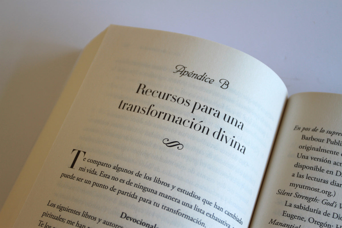 Ten un espíritu como el de María: Permite que Dios te transforme de adentro hacia afuera / Having a Mary Spirit interior 3 (ISBN 9798890982735) [onix:6fc5367fa06545e4b2e5ba85f9b15c8b]