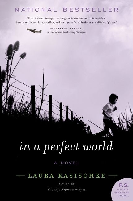 In a Perfect World-Fiction: Family life-買書書 BuyBookBook