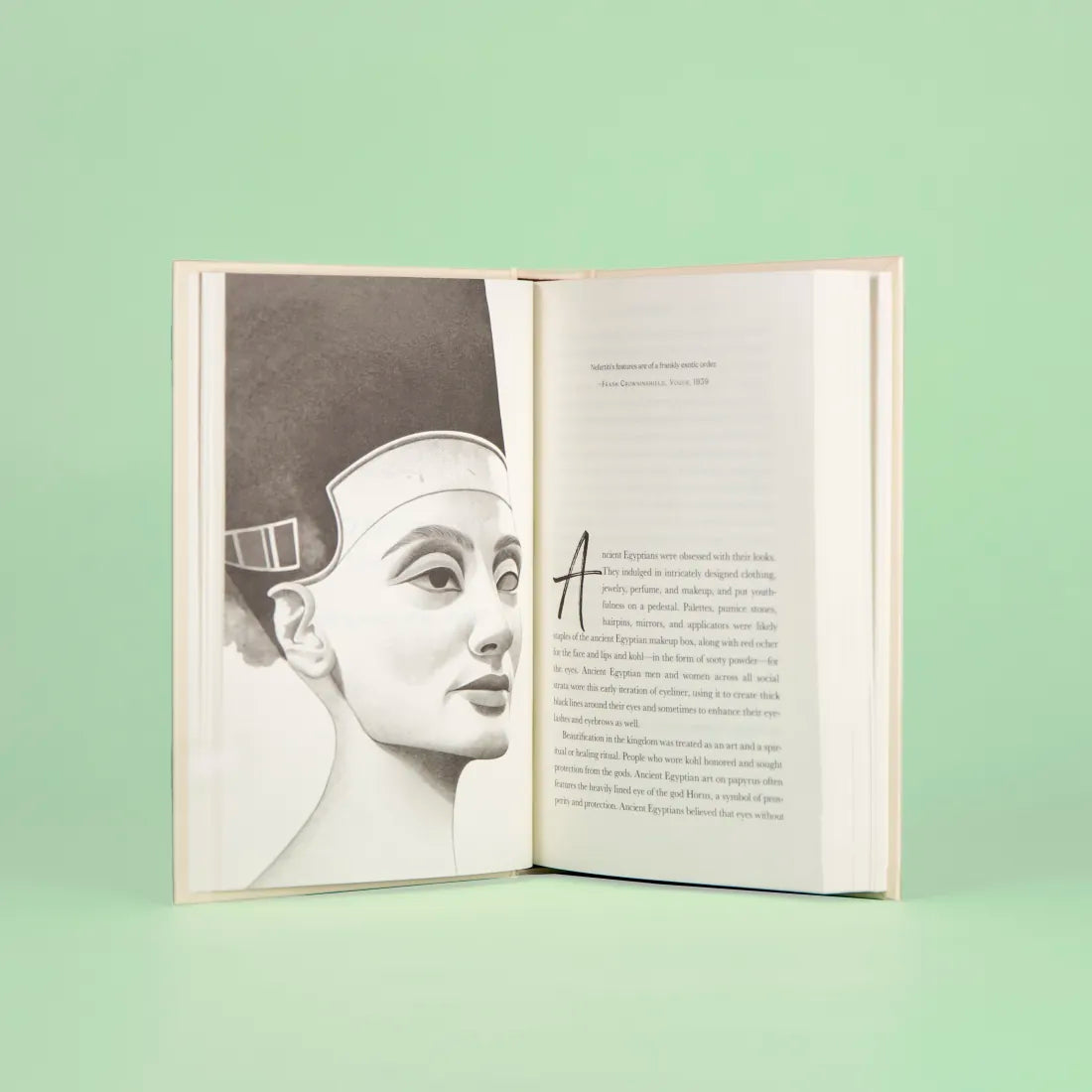 Eyeliner US - Hardback