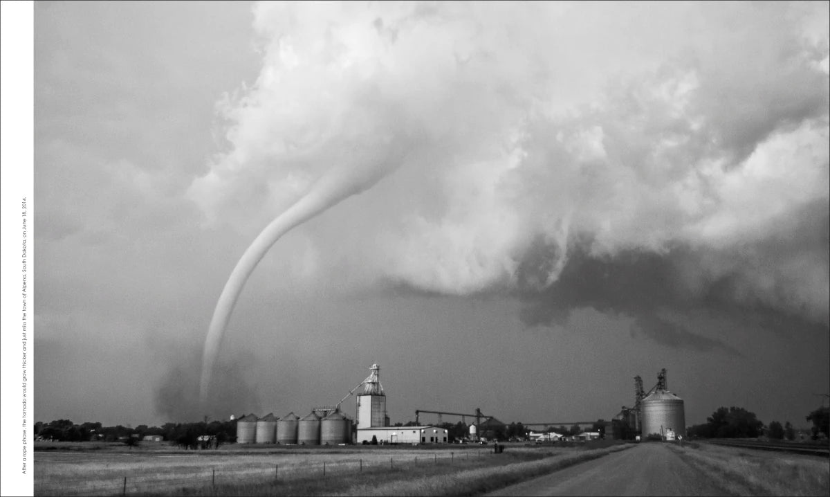Storm US - Hardback