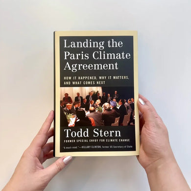 Landing the Paris Climate Agreement US - Hardback