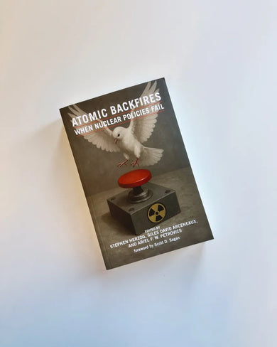 Atomic Backfires US - Paperback / softback