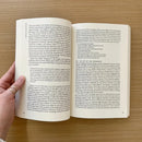 How to Research Like a Dog US - Paperback / softback