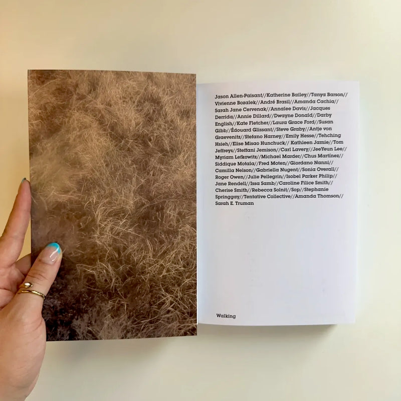 Walking US - Paperback / softback