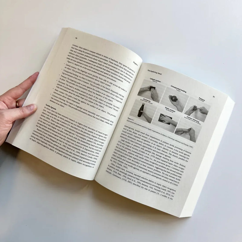 The Invisible Hand US - Paperback / softback