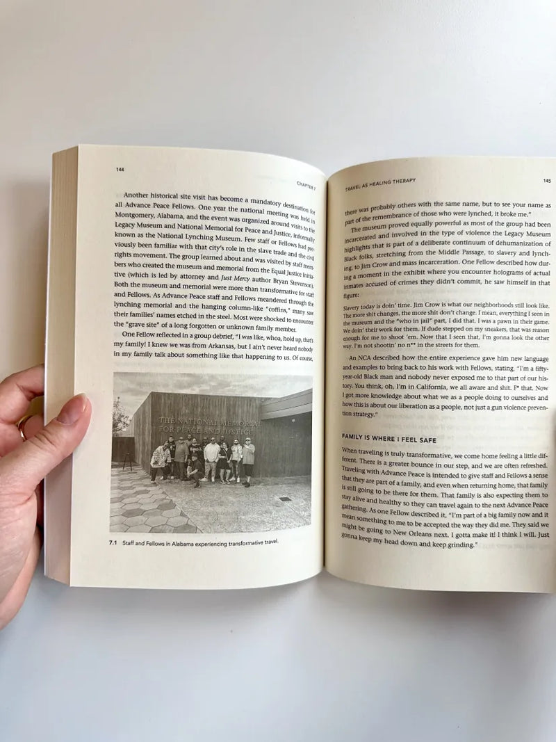 Advancing Peace US - Paperback / softback