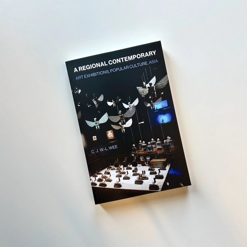 A Regional Contemporary US - Paperback / softback