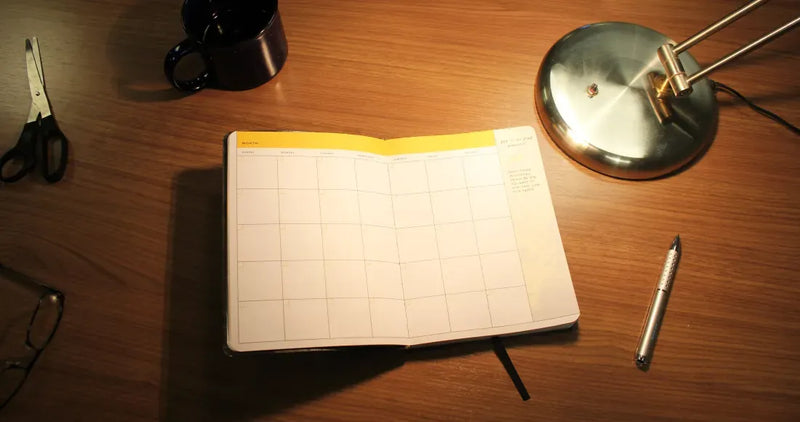 Chase the Lion Weekly Planner US - Diary or journal