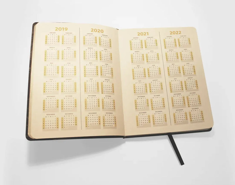 Chase the Lion Weekly Planner US - Diary or journal