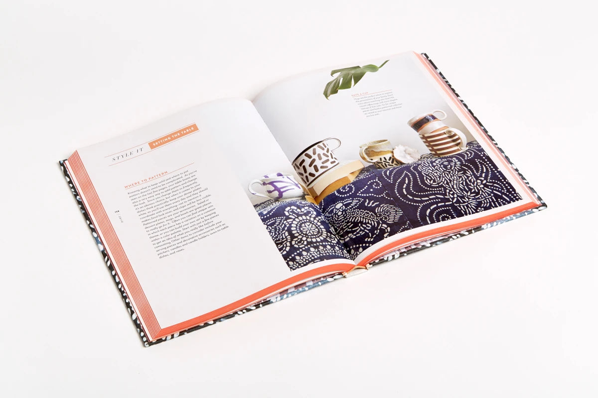 Living with Pattern US - Hardback