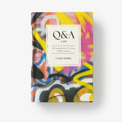 Q&A a Day Graffiti US - Hardback
