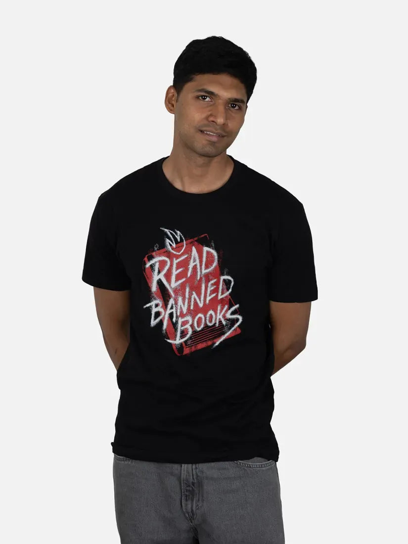 Read Banned Books (Graffiti Art) Unisex T-Shirt Medium US - Other apparel