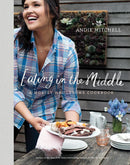 Eating in the Middle-Cookery / food and drink / food writing-買書書 BuyBookBook
