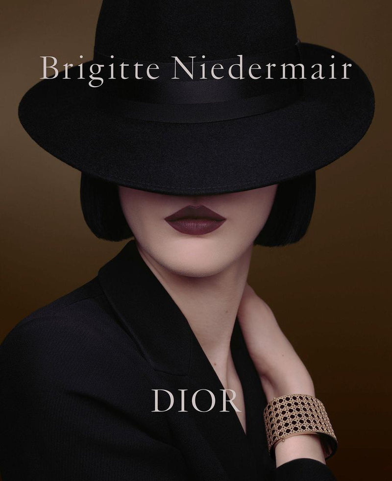 Dior Niedermair Drawing Photography-Photography and photographs-買書書 BuyBookBook