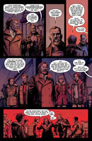 Stranger Things: The Voyage (Graphic Novel) US - Paperback / softback