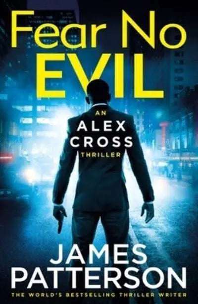 Fear No Evil - GB - Paperback / softback (9781529157574)
