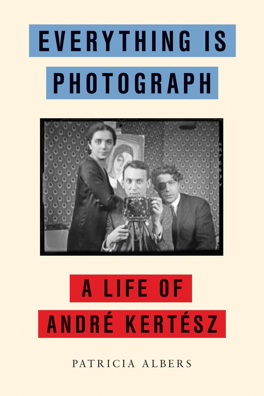 Everything Is Photograph-Biography and memoirs-買書書 BuyBookBook